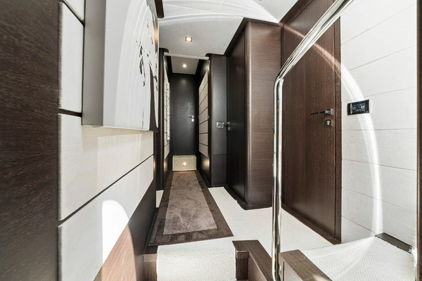 Azimut 86S Yacht For Sale