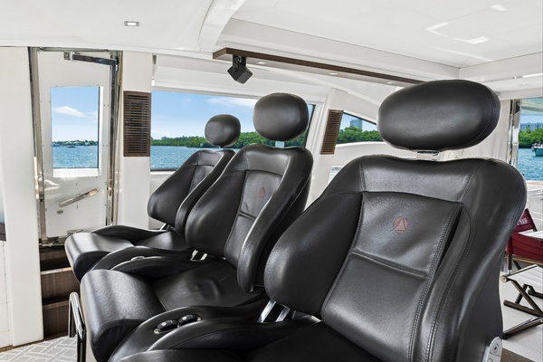 UNICO 86ft Azimut Yacht For Sale