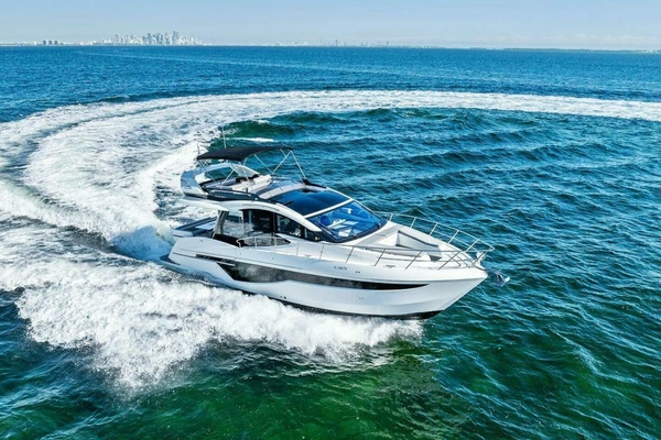 Galeon 470 Sky Yacht For Sale