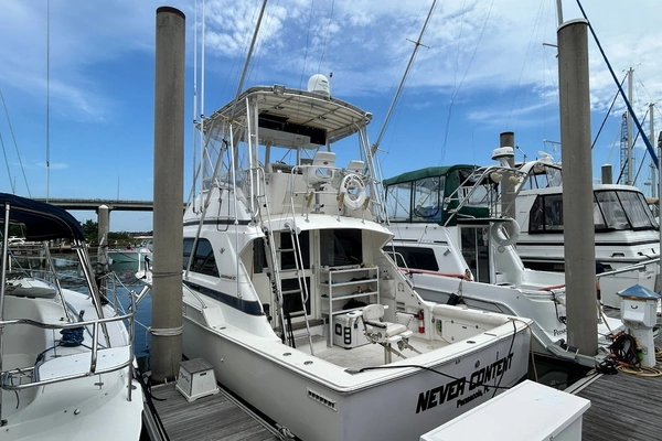 37-ft-Bertram-1990-37 Convertible-Never Content Pensacola Florida United States  yacht for sale