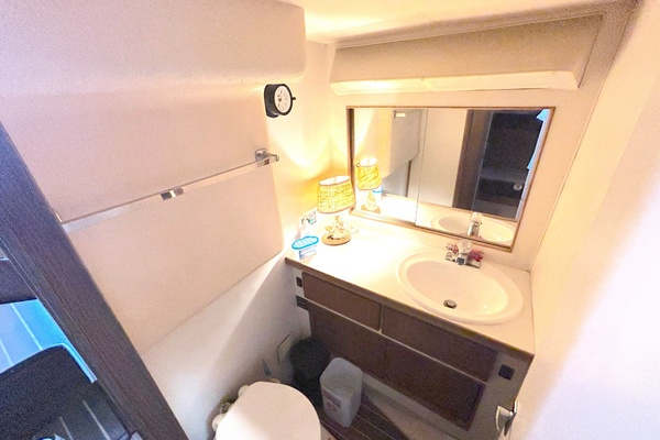 Never Content 37ft Bertram Yacht For Sale