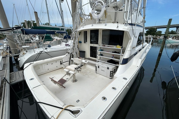 Never Content 37ft Bertram Yacht For Sale