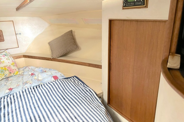 Never Content 37ft Bertram Yacht For Sale