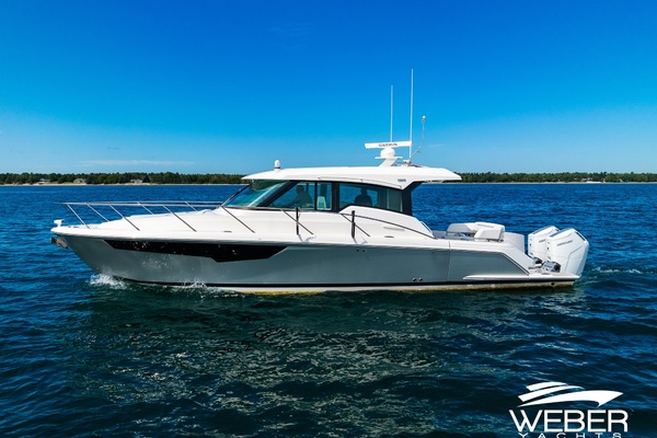 43ft Tiara Yachts Yacht For Sale
