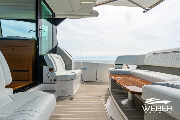 43ft Tiara Yachts Yacht For Sale
