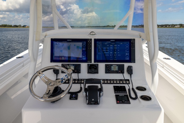 33ft Front Runner Yacht For Sale