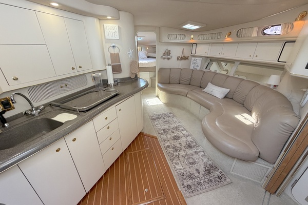40ft Sea Ray Yacht For Sale