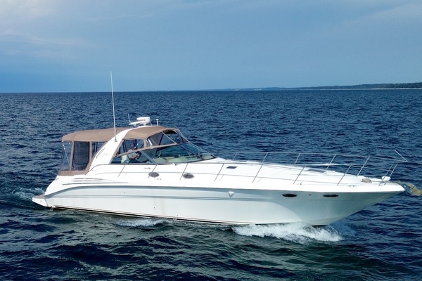 40ft Sea Ray Yacht For Sale