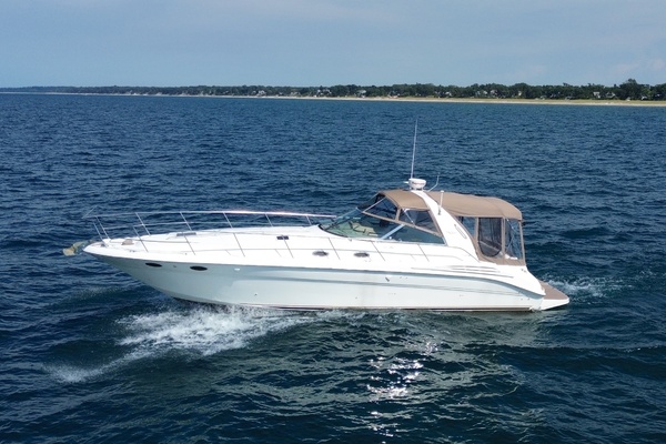 40ft Sea Ray Yacht For Sale
