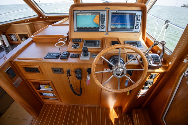Blue Skies 40ft Sabre Yacht For Sale