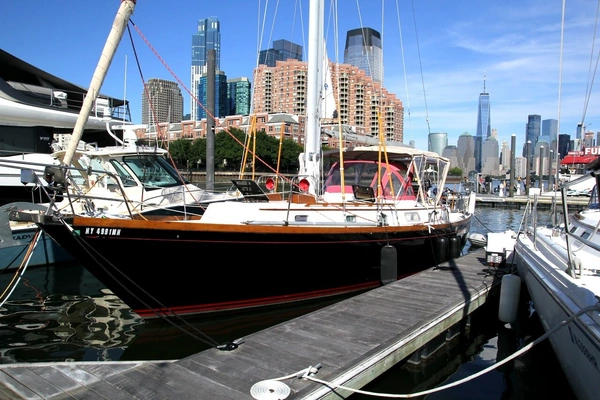 41-ft-Bristol-1982-41.1-Cirsium Jersey City New Jersey United States  yacht for sale