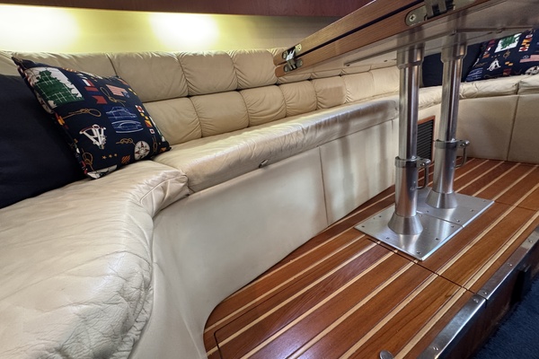 Gulf Course  40ft Tiara Yachts Yacht For Sale