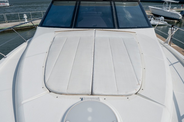 56ft Carver Yacht For Sale