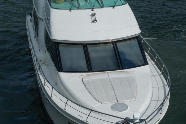 56ft Carver Yacht For Sale