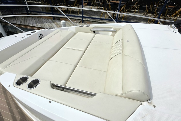 36ft Regal Yacht For Sale