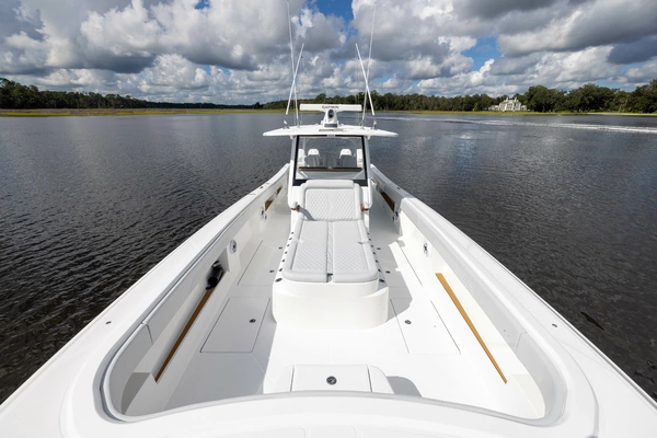 Front Runner Catamaran Yacht For Sale