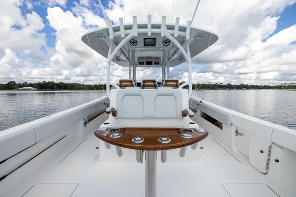 No Vacancy 43ft Front Runner Yacht For Sale