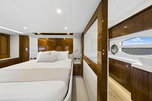 GUACHAFITA 60ft Riviera Yacht For Sale