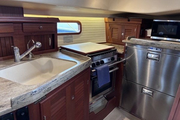 38ft Island Packet Yacht For Sale