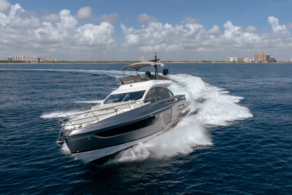 70ft Azimut Yacht For Sale