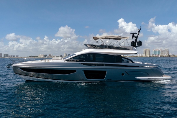 70ft Azimut Yacht For Sale