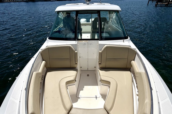 AS YOU WISH 32ft Pursuit Yacht For Sale