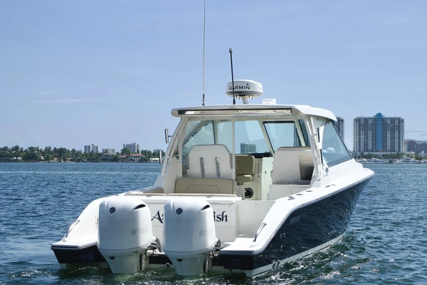 Pursuit  Yacht For Sale