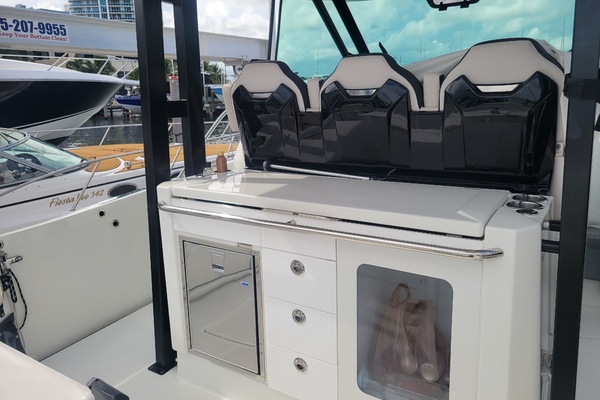 35ft Jeanneau Yacht For Sale