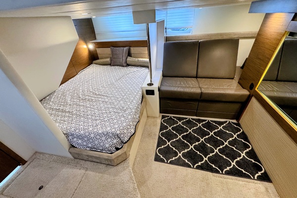 Black Pearl 45ft Cruisers Yachts Yacht For Sale