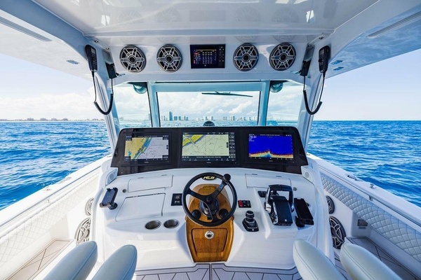 Bull Run 53ft HCB Yacht For Sale