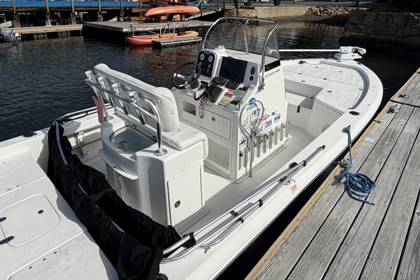 22ft Sea Hunt Yacht For Sale