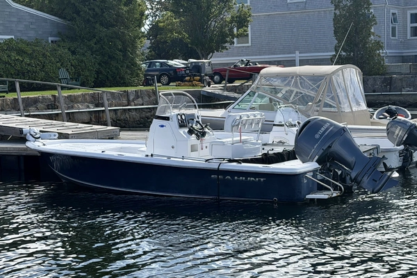 22-ft-Sea Hunt-2014-BX22 BR- South Dartmouth  Massachusetts United States  yacht for sale