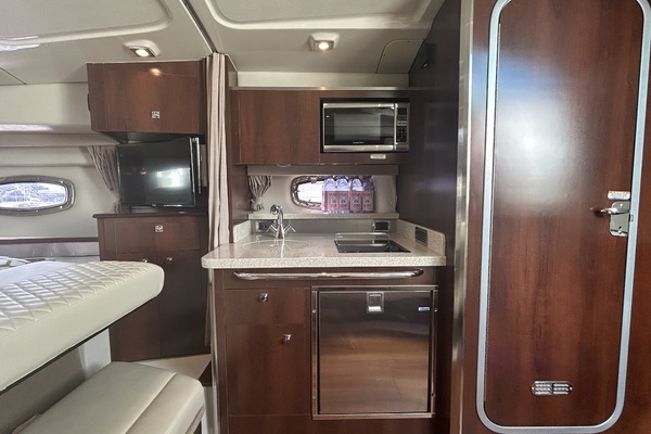Azure 31ft Chaparral Yacht For Sale