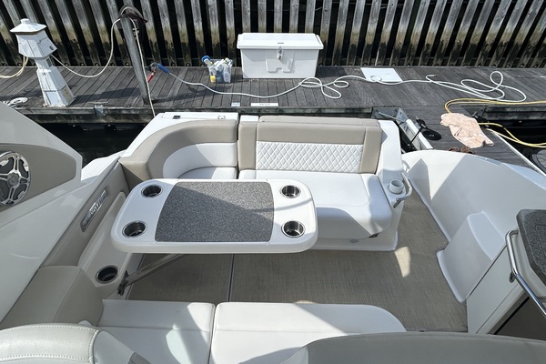Azure 31ft Chaparral Yacht For Sale