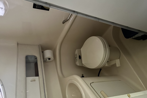27ft Sea Ray Yacht For Sale