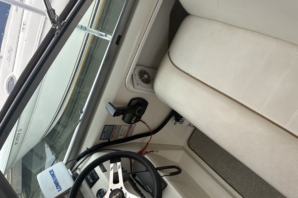 27ft Sea Ray Yacht For Sale