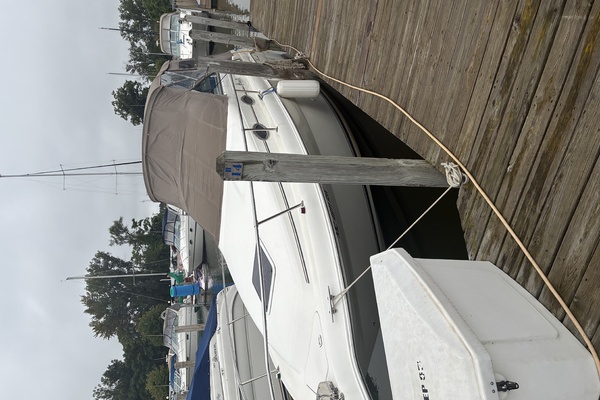 27ft Sea Ray Yacht For Sale
