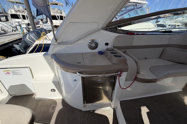 31ft Formula Yacht For Sale