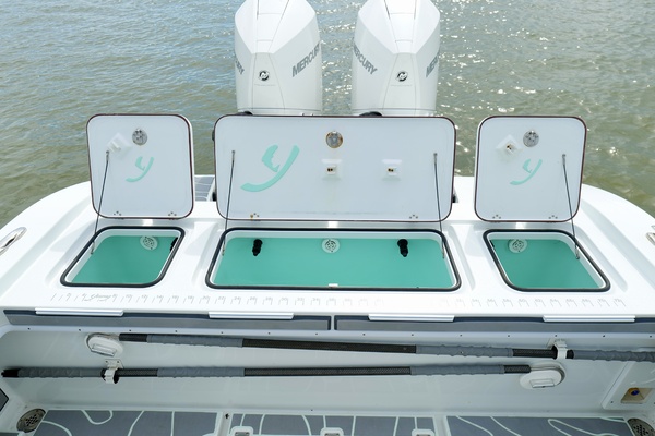 27ft Young Yacht For Sale