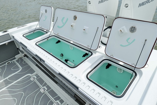 27ft Young Yacht For Sale