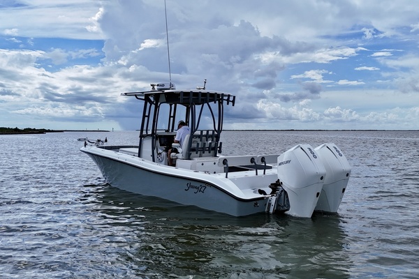 27ft Young Yacht For Sale
