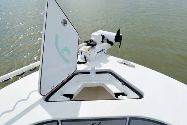 27ft Young Yacht For Sale
