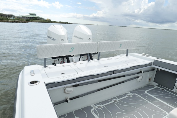27ft Young Yacht For Sale