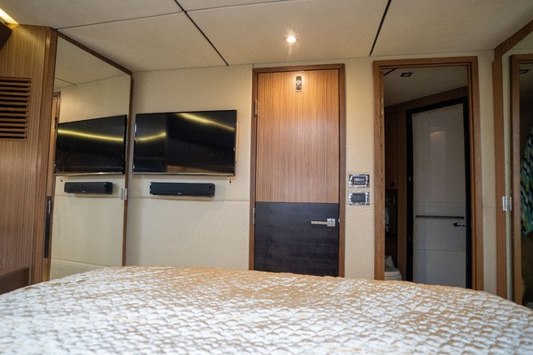 Dolce 59ft Sea Ray Yacht For Sale