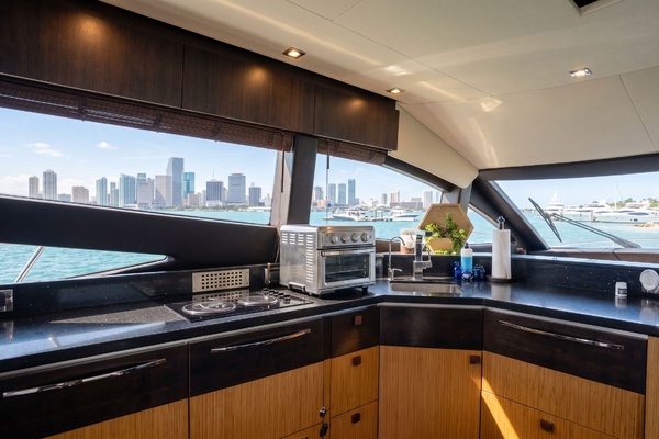 Dolce 59ft Sea Ray Yacht For Sale