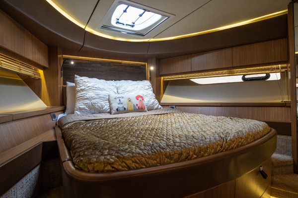 Dolce 59ft Sea Ray Yacht For Sale