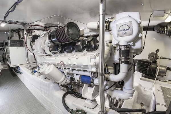 Nauti Rascal 53ft Ocean Yachts Yacht For Sale