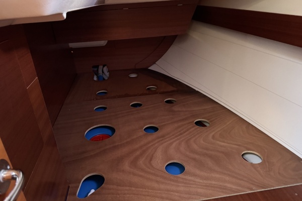 38ft Dufour Yacht For Sale