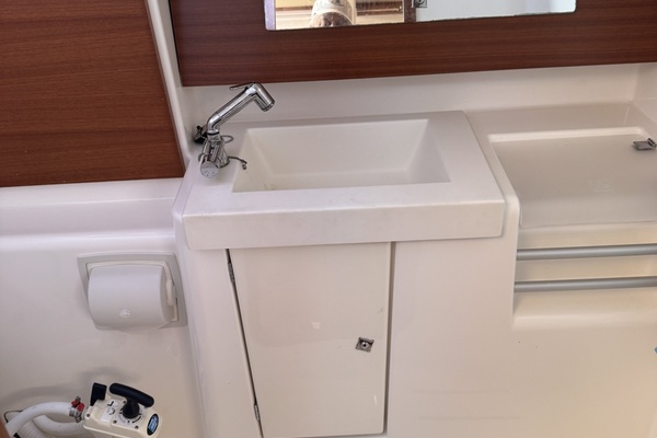 38ft Dufour Yacht For Sale