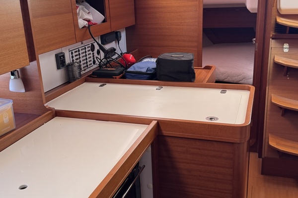 38ft Dufour Yacht For Sale
